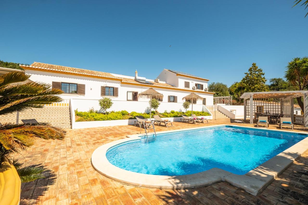 Casa Katarina - Private Villa - Heated Pool - Free Wifi - Air Con Tunes المظهر الخارجي الصورة