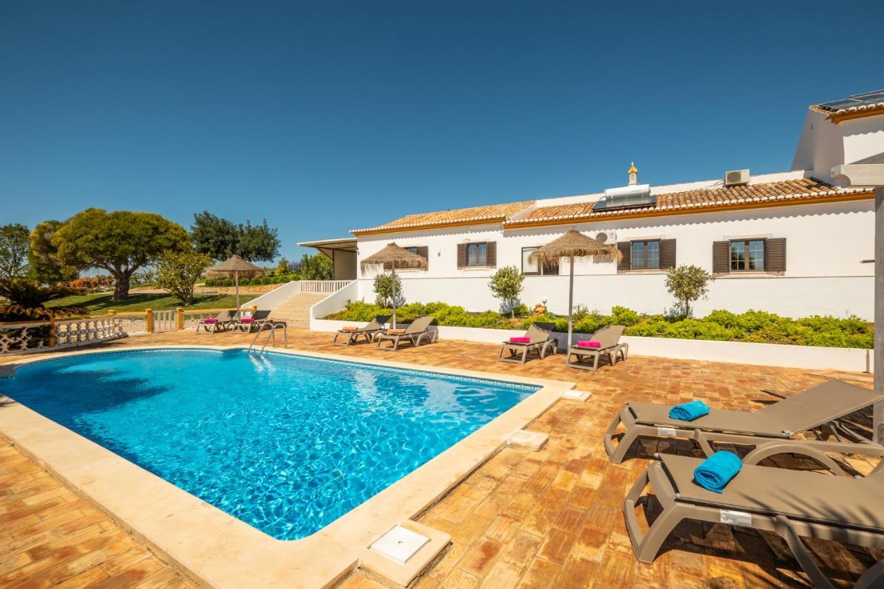 Casa Katarina - Private Villa - Heated Pool - Free Wifi - Air Con Tunes المظهر الخارجي الصورة